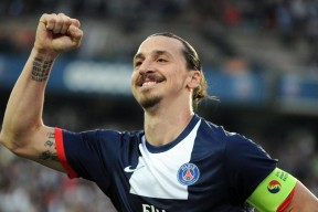 大冬会跳台滑雪比赛 中国选手实现零的突破跻身前八